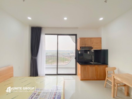Căn hộ studio ban công view sân bay cách âm tốt Hoàng Văn Thụ gần Ga T3, Pico Plaza, Etown Tân Bình