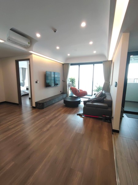 Duy nhất căn 2 ngủ full nội thất tòa T1 Heritage West Lake