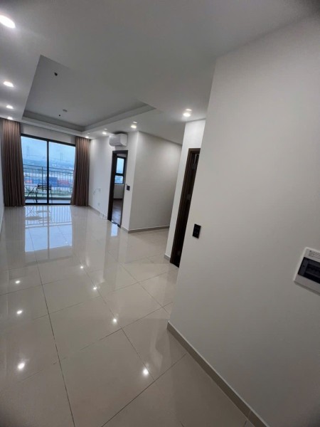 Cho thuê căn 2PN 2WC tầng đẹp view sông thoáng mát tại Q7 Saigon Riverside