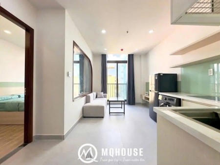 Cho thuê CHDV rộng 40m² ở đường Lê Quang Định, gần chợ Bà Chiểu, full nội thất, tách bếp, ban công