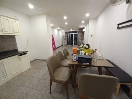 Cho thuê căn hộ Hoàng Anh River View tại Thảo Điền, quận 2 có 3 phòng ngủ 3WC 138m2 full nội thất