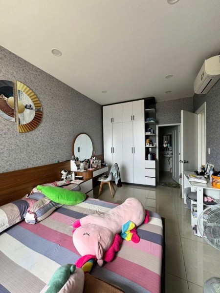 Căn hộ 3PN, 2WC, Căn góc, Chung cư Screc Tower, Quận 3, Giá 15tr/th.