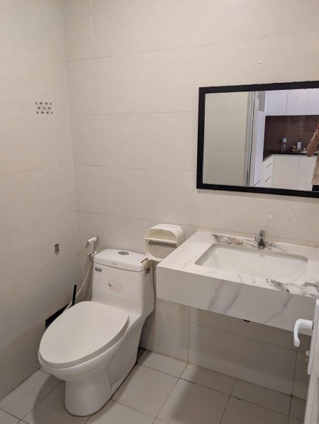 Chung Cư D5 (24AB), Phường 25,Bình Thạnh, 88m2, 2PN, 2WC, 12tr5/th