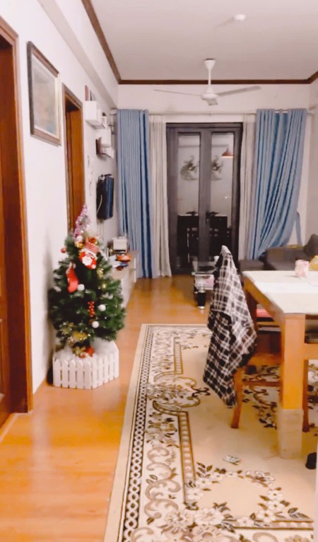 Đi đến slide 2