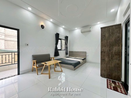 Cho Thuê Căn Hộ Studio Ban Công - Rộng 40m2 - Gần Sân Bay - CV Hoàng Văn Thụ - Nguyễn Văn Trỗi