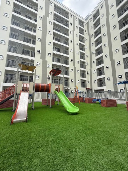 Cho Thuê Căn Hộ 2 Ngủ – View Khu Vui Chơi Siêu Chill
