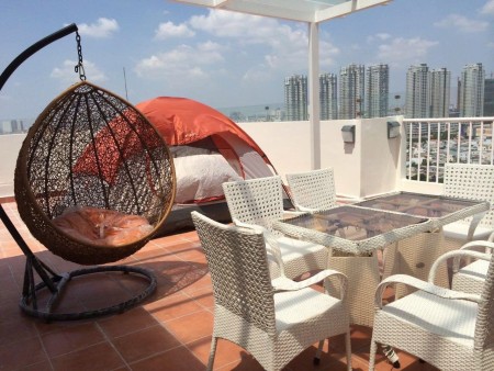 Penthouse Sky Garden 3 – 210m² – 3PN – Giá Chỉ 1.700 USD (TL)