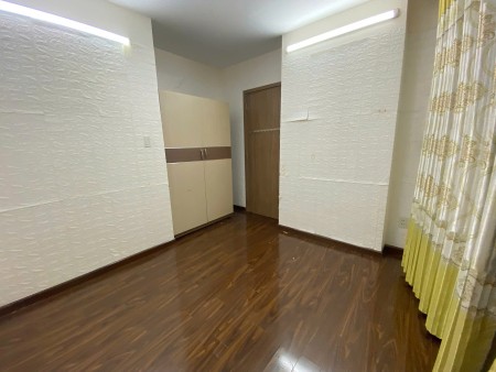 Căn hộ Era (The Useful) Lạc Long Quân, Tân Bình: 73m2-2p ngủ, 2wc, giá 9.5tr