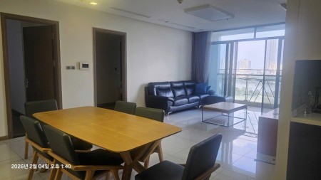 Vinhomes Central Park cho thuê 4PN đầu hồi - đối diện " CV Quản Trứng "