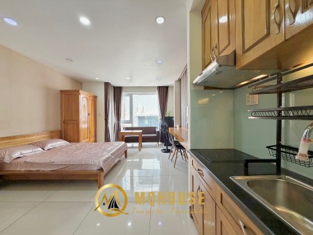 Căn Hộ 40m2 Full Nội Thất - Ban công, Trần Đình Xu Q1
