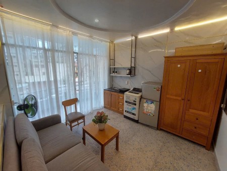 Cho thuê căn hộ 1Pn rộng 50m2 ngay chợ Bến Thành - Takashimaya - phố đi bộ Nguyễn Huệ - Bùi Viện