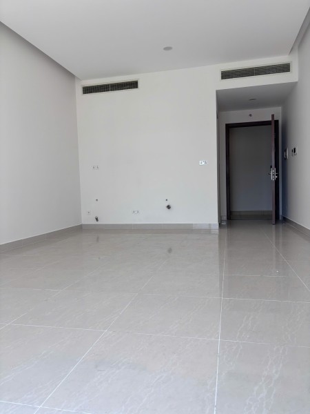 Cho Thuê Căn Officetel 35m Giá 12tr Tại Golden King Số 15 Nguyễn Lương Bằng P. Tân Mỹ