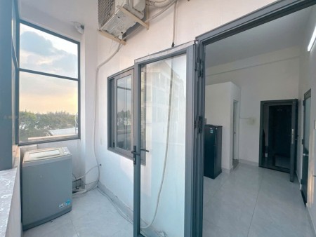 Căn hộ 319 Lý Thường Kiệt, Q11: 8,5tr, 2p ngủ, nhà mới, 70m2