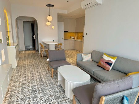 Cho thuê căn hộ SAIGON ROYAL 88m2, 2PN 2WC, Nội thất đầy đủ, View Bitexco