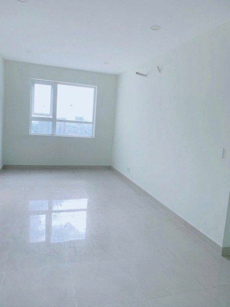 Chính chủ cho thuê căn hộ 68m2, Topaz Elite 2PN, 2WC, cạnh TTTM PARC MALL, nhà trống có rèm