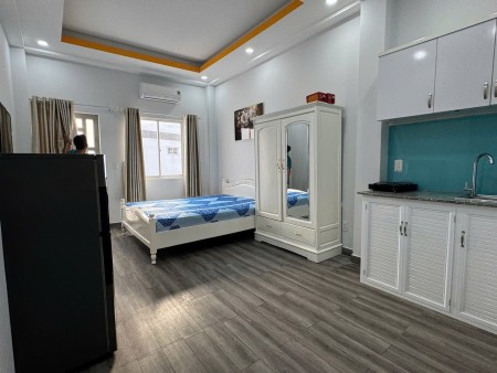 Cho thuê căn hộ Studio Full nội thất gần chợ Bến Thành, Bùi Viện, Pullman,…