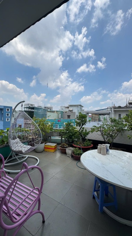 Nhà cho thuê căn góc diện tích khủng 10x18m, 4 tầng đường Tân Kỳ Tân Quý, P. Bình Hưng Hòa, Bình Tân