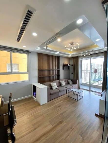 Cho thuê Căn Hộ 2PN - 75m2, chung cư Orchard Garden view thoáng mát