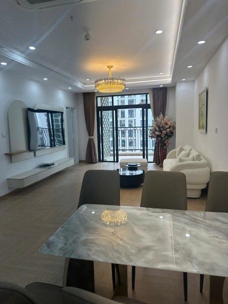 Cho thuê căn hộ 130m² – 3PN 2WC, 30tr/tháng tại CC Royal City