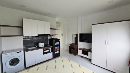 Mới 100%???? Căn hộ dịch vụ 30m2 ngay Nguyễn Gia Trí gần nút gia Hàng Xanh và Điện Biên Phủ