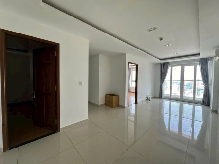 Cho thuê căn 2PN, nội thất cơ bán chỉ 15 triệu/tháng tại Sky Center, Tân Bình
