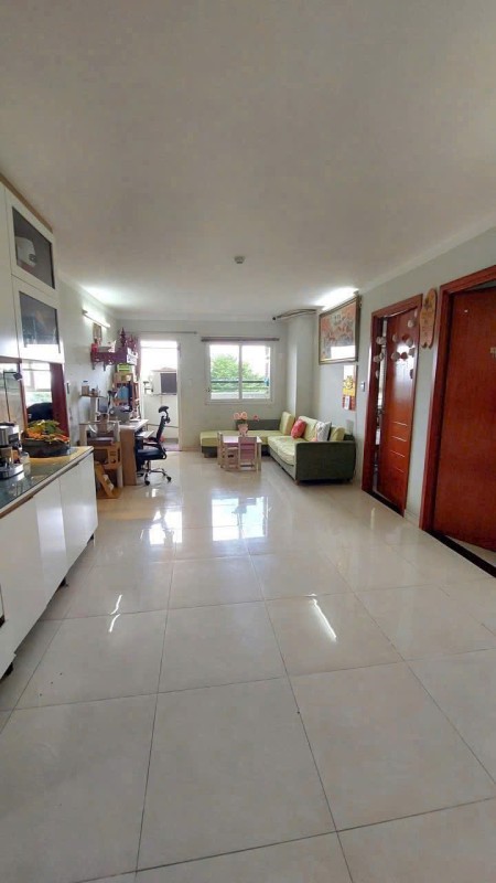 Chung cư Tô Hiến Thành, Quận 10: 100m2, 3p ngủ, căn góc, 14triệu