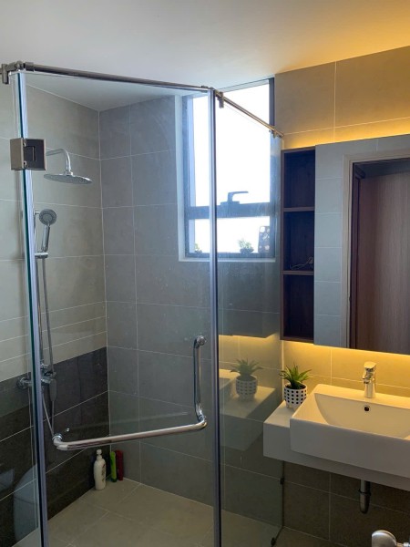 Cho Thuê 2PN Full Nội Thất Đẹp, Trống Sẵn Vào Ngay -The Sun Avenue