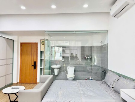 THUÊ NGAY CĂN HỘ FULL NỘI THẤT 40m2 Thang máy Điện Biên Phủ
