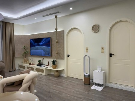Cho Thuê 2PN Royal City – 133m², Full Nội Thất, Giá Tốt