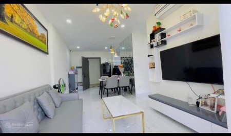 Cho thuê căn hộ Diamond full nội thất giá tốt