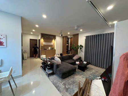 Cho thuê căn hộ Garden Gate - Novaland - 105m2, 2pn,2wc, lầu trung view thoáng mát.