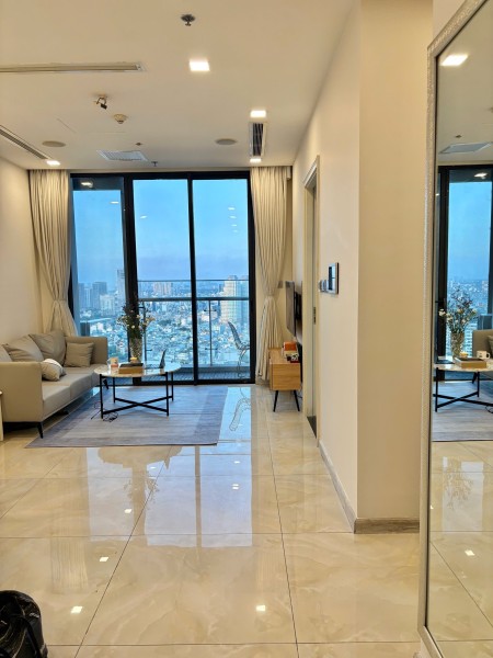 Cho thuê căn hộ 2 pn vinhomes golden river ba son 70 m2 nội thất sang trọng view thoáng giá tốt