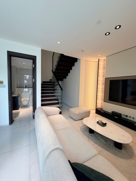 Cho thuê căn hộ cao cấp Serenity Sky Villas – Quận 3• 123m2 - 2PN – 3WC – không gian sống chuẩn