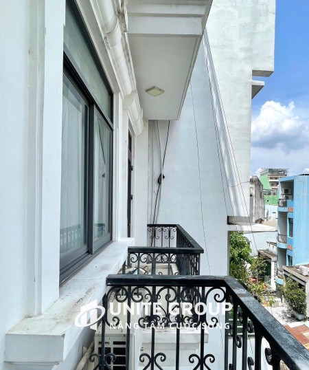 Đi đến slide 6