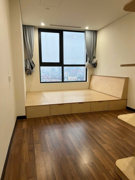 Cho thuê căn hộ 2PN-2WC, nội thất gần full, nhà mới đẹp. Liên hệ 0389869036