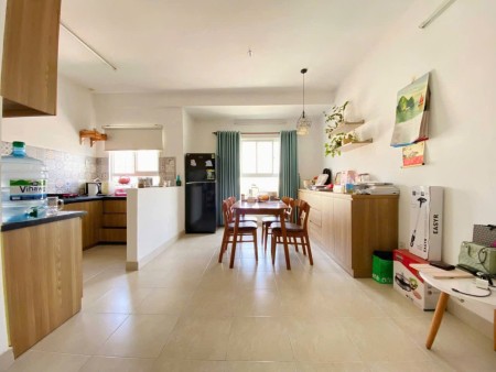 Chung cư 312 Lạc Long Quân, Q11: 120m2, full NT, 3p ngủ rộng, 13,5tr