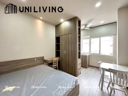Căn hộ full nội thất, cửa sổ lớn thoáng, gần ngã tư hàng xanh, metro Tân Cảng giáp quận 1, quận 2