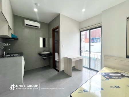 Cho Thuê Căn Hộ Ban Công, Bình Thạnh gần Ngã Tư Hàng Xanh_máy giặt riêng, thang máy_khu vực an ninh