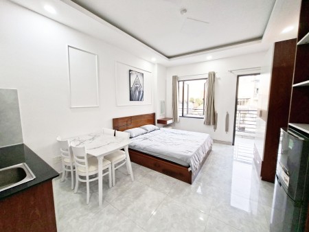 Studio 35m2 Có Balcony/cửa sổ trời, thang máy, hẻm oto gần Thảo Cầm Viên, chợ Thị Nghè, cầu Bason