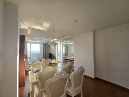 Cho thuê 2PN Newtown Apartment full nội thất đẹp, nhận nhà đầu tháng