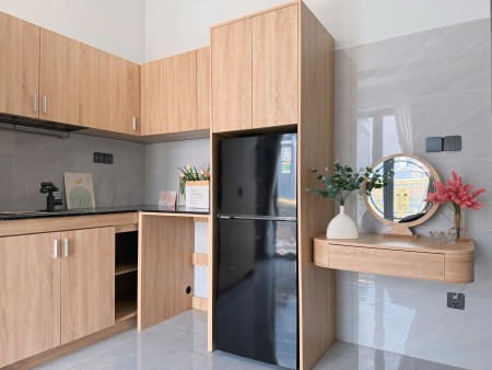 NHÀ CÓ THANG MÁY - 12 PHÒNG + 1 MẶT BẰNG - DEAL GIẢM GIÁ 200K/THÁNG TỚI 15/05