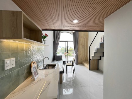 CĂN DUPLEX - BAN CÔNG THOÁNG MÁT TẠI QUẬN 7