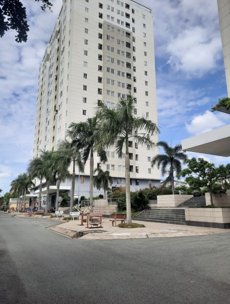 Cho thuê căn hộ 12 View, DT 92m2, 2PN/2WC, giá 8tr/tháng.