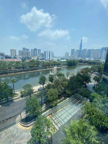 Đi đến slide 0