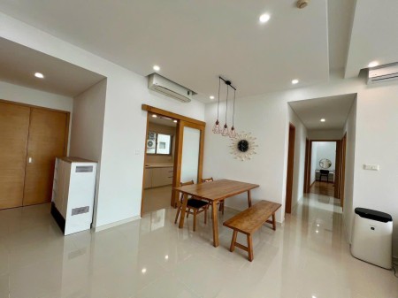 Kingston Residence - Nguyễn Văn Trỗi : 87m2, 2p ngủ, giá 19tr/tháng