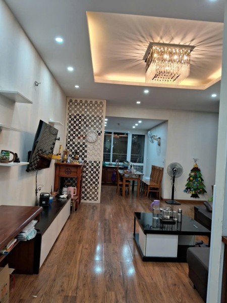 Chủ nhà cần cho thuê căn hộ 109m2 3 phòng ngủ tòa C14 Bắc Hà