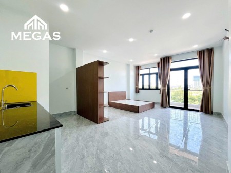 Trống Lại 1 Phòng 40m2 Ngay Vòng Xoay Dân Chủ - CMT8