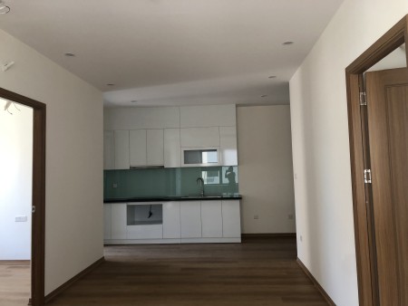 Cho Thuê Căn Hộ 3 Phòng Ngủ, Có Nội Thất Cơ Bản