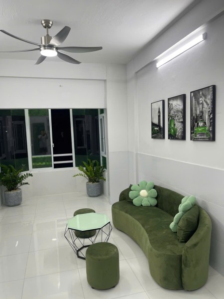 Cần bán gấp căn hộ Phan Văn Trị Q5