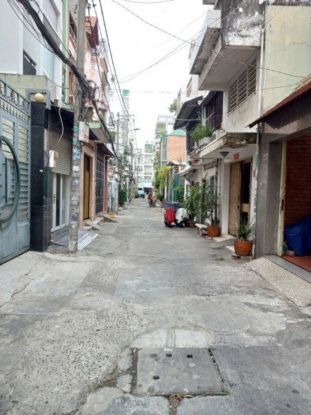 Chính chủ cho thuê nhà nguyên căn 256/31 Nguyễn Tiểu La, quận 10, giá thuê 18 triệu